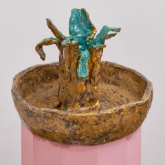 fountain1, ceramic and water, 50 x 40 x 40 cm, 2016